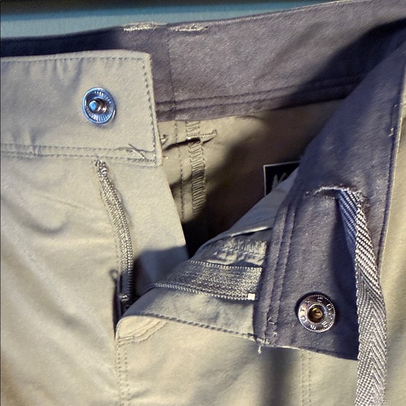 REI Green Women's Athletic Skirt with liner 8 - Picture 3 of 11